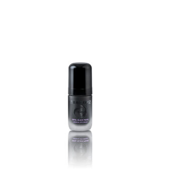 MILA D'OPIZ Royal Black Pearl Imperial Eye Cream in schwarzem Pumpspender-Flakon